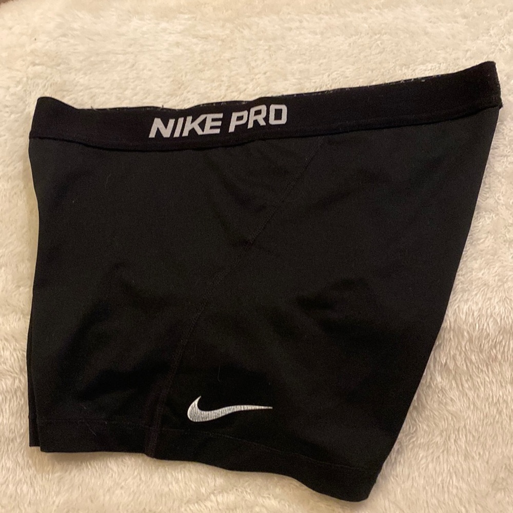 Black Nike Pro shorts